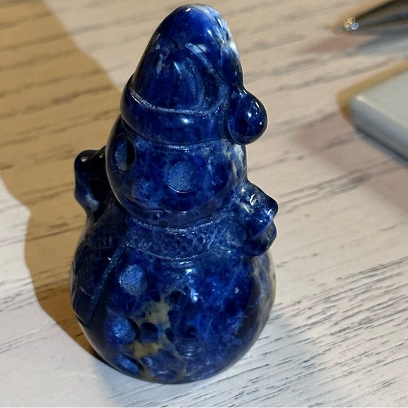 Sodalite snowman gemstone metaphysical sculpture - Picture 7 of 13